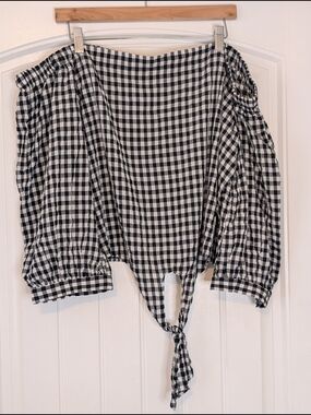 Forever 21 Plus Size Black and Off White Gingham Off The Shoulder Tie Front Top